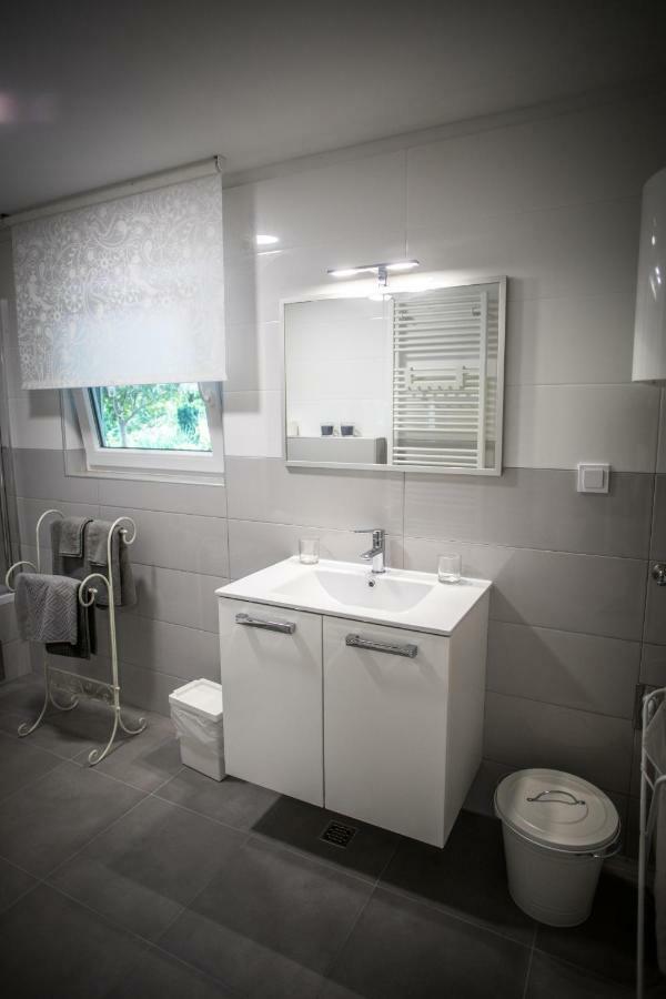 Apartman Magnolia Ivanić-Grad Exteriér fotografie